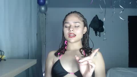 Snapshot of littlecheerry69 chatting on 11/25/25, 03:56 littlecheerry69 online show from 11/25/25, 03:56