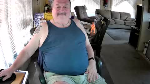 Littled83057 online show from 07/10/26, 06:21
