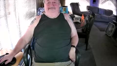 Littled83057 online show from 07/19/26, 04:33