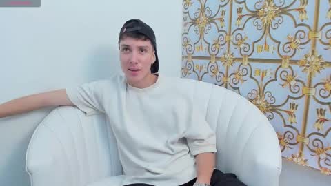 DANNY online show from 01/16/26, 07:07