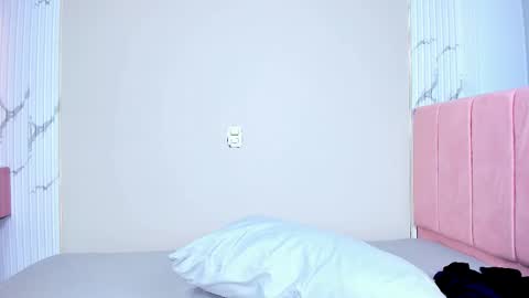 Vanne online show from 01/05/26, 05:27