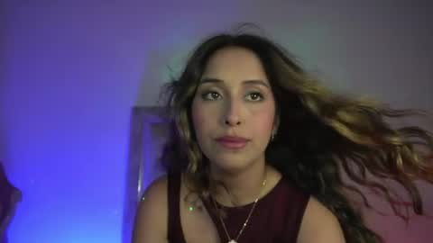 Snapshot of littlee_emma_ chatting on 07/15/26, 01:11 littlee_emma_ online show from 07/15/26, 01:11