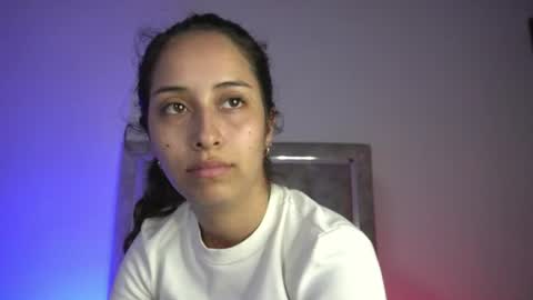 Snapshot of littlee_emma_ chatting on 07/21/26, 11:40 littlee_emma_ online show from 07/21/26, 11:40