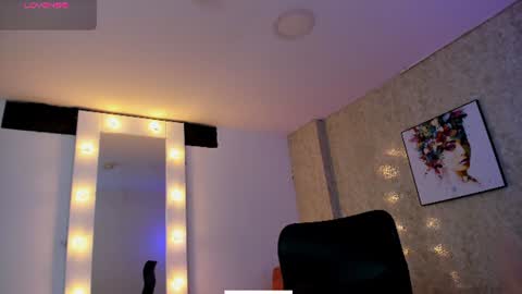 Snapshot of littlee_mia chatting on 06/29/26, 12:16 littlee_mia online show from 06/29/26, 12:16