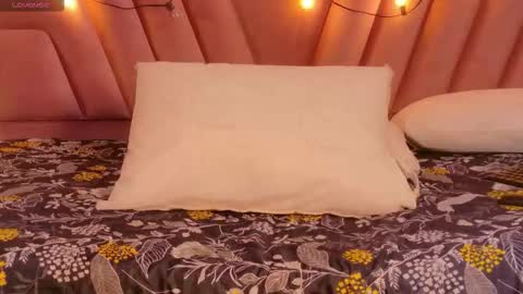 Tania  online show from 01/15/26, 09:07