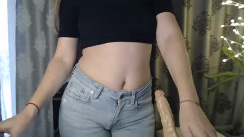 Your little flower  online show from 02/16/25, 02:54