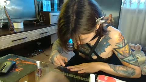 littlehappines online show from 06/25/26, 04:33