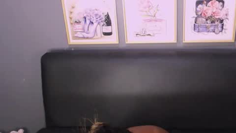 littleindianmilf online show from 01/08/25, 12:26