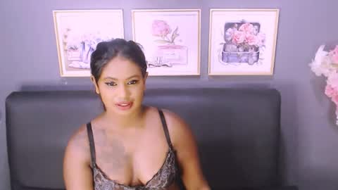 littleindianmilf online show from 01/28/25, 08:36