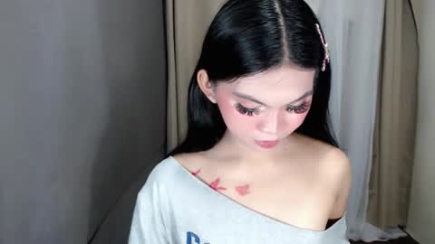 littlelace_ online show from 05/15/26, 11:01