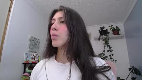 Laksmi online show from 03/24/26, 10:04