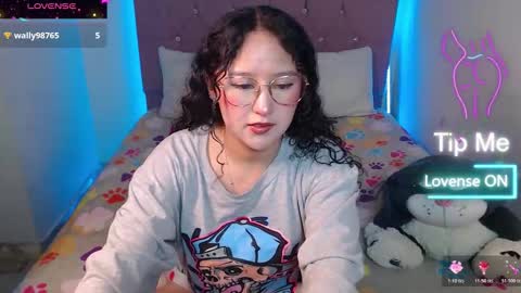 isabella online show from 02/26/26, 01:43