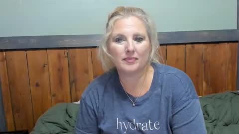 lisanixs online show from 09/21/25, 02:46