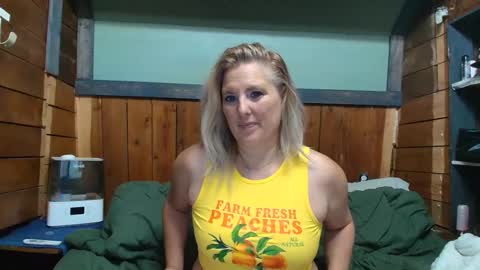 lisanixs online show from 02/10/26, 07:07