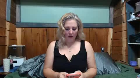 lisanixs online show from 04/07/26, 04:07