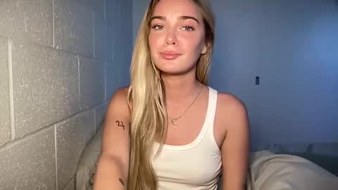 Marciabrady online show from 02/12/25, 09:01