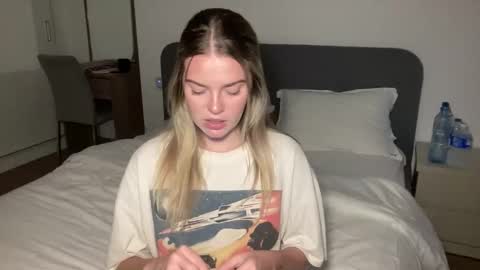 Marciabrady online show from 11/07/25, 02:22