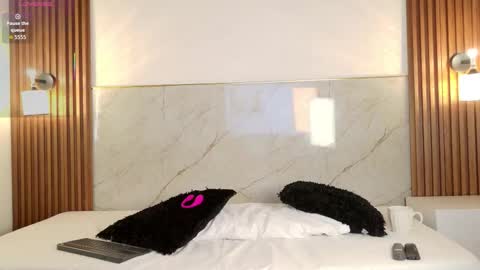 littlemichiko online show from 11/26/25, 07:48