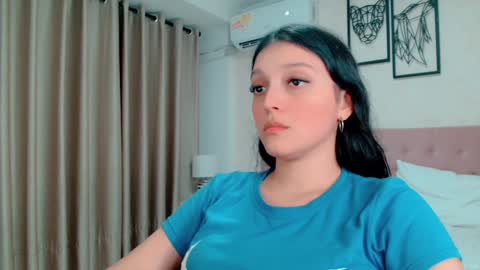 Sarahs Room online show from 01/03/25, 02:54