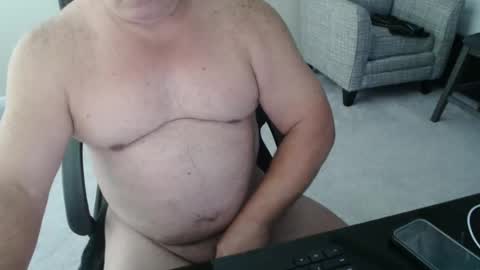 Snapshot of littleone1111765968 chatting on 12/25/24, 05:05 littleone1111765968 online show from 12/25/24, 05:05