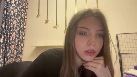 littleprincess3000 online show from 04/04/26, 02:47