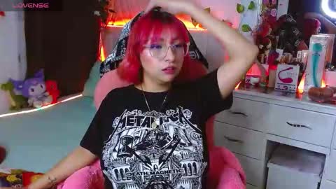 Snapshot of littlerouse_ chatting on 12/02/25, 11:11 Ruby Rouse online show from 12/02/25, 11:11