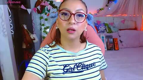 Snapshot of littlerouse_ chatting on 07/22/26, 09:12 Ruby Rouse online show from 07/22/26, 09:12