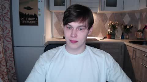 Snapshot of littlesadcabbage chatting on 04/12/26, 10:59 Sonnenschein online show from 04/12/26, 10:59