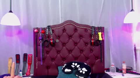 littlesophie_dbs online show from 03/24/26, 10:04