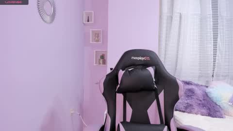 Tammy online show from 03/26/26, 01:22