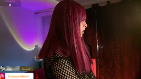 Snapshot of littlevalerie chatting on 05/02/26, 09:36 Valerie online show from 05/02/26, 09:36