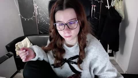 Viki online show from 12/16/25, 07:02