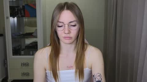 Eliana online show from 12/11/24, 11:19