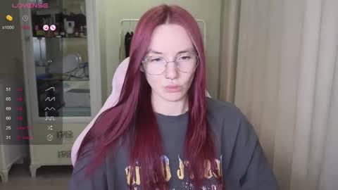 Eliana online show from 09/17/25, 11:01