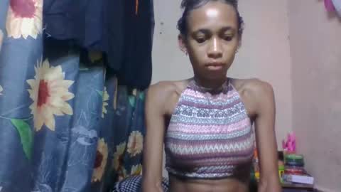 yanah online show from 04/19/26, 01:38