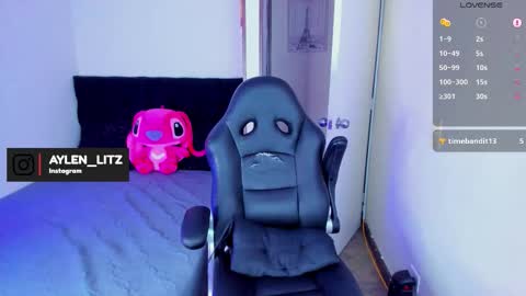 litz_81 online show from 11/29/25, 08:12