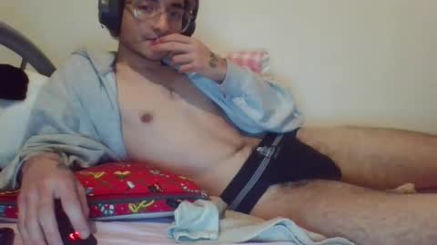 Snapshot of liuxgxhobfcx chatting on 02/08/25, 06:55 Noah online show from 02/08/25, 06:55