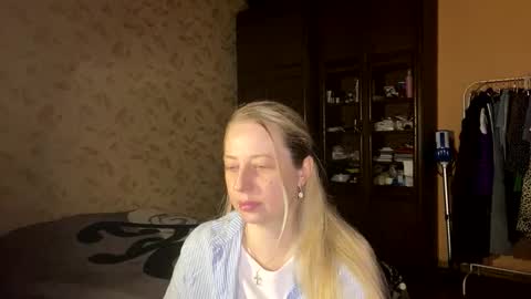 Livandria online show from 04/13/26, 08:25