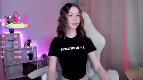 Living Doll online show from 01/31/26, 08:51