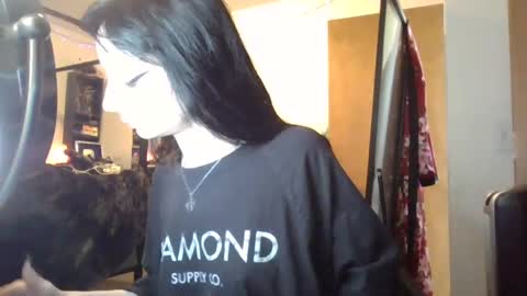 Liv Mirage online show from 03/01/25, 08:21