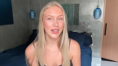 olivia online show from 02/05/26, 03:11