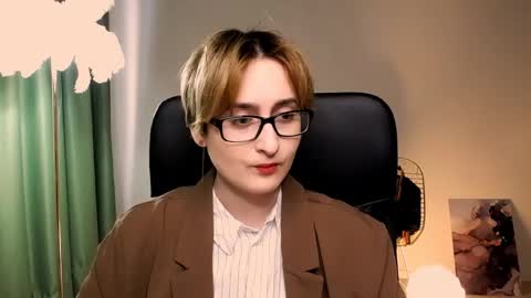 LixeLuna online show from 04/28/26, 06:40