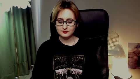 LixeLuna online show from 05/14/26, 06:20