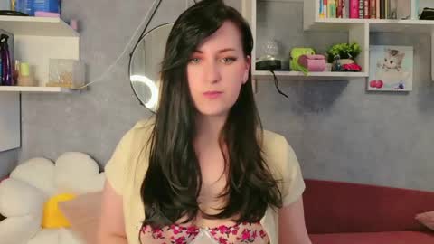 liya_gorgeous online show from 04/22/26, 03:57