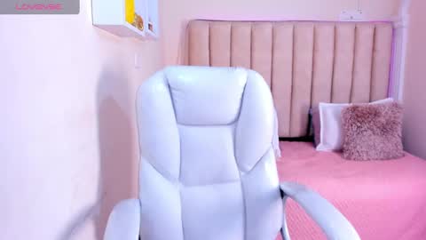 LIZ online show from 02/01/25, 11:58