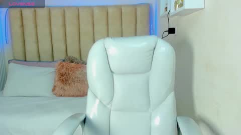 LIZ online show from 02/25/25, 10:39