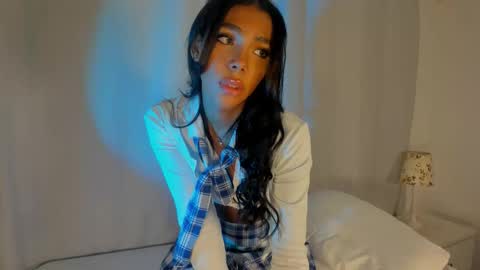 Liz Grant online show from 11/03/25, 11:04