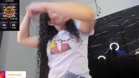 Liz  online show from 01/17/25, 12:42