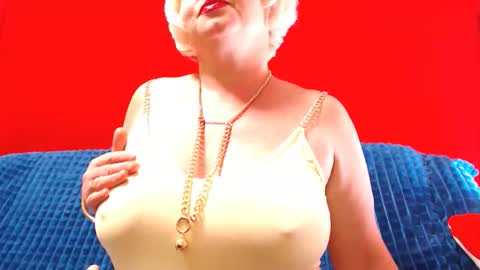 Snapshot of lizabrazzer chatting on 05/18/26, 03:13 LizaBrazzer online show from 05/18/26, 03:13