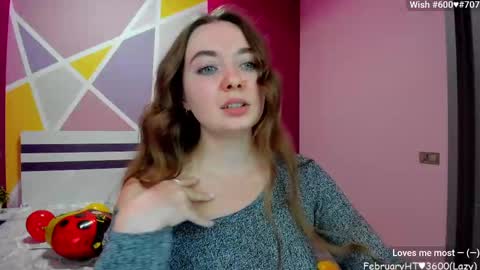 Girl next door online show from 02/09/25, 12:41